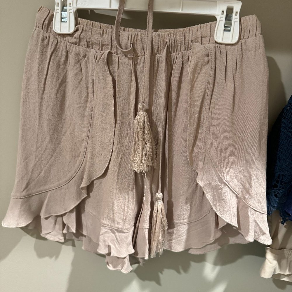 Shorts - Picture 7 of 7